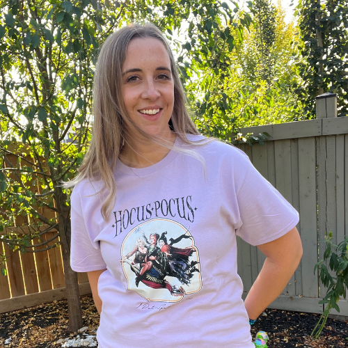 ✨ Hocus Pocus Graphic T-Shirt in Lilac ✨