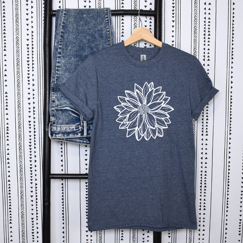 Dahlia T-shirt